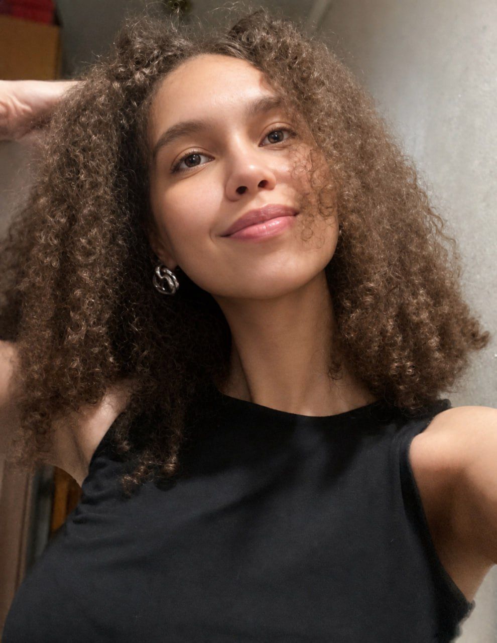 hi