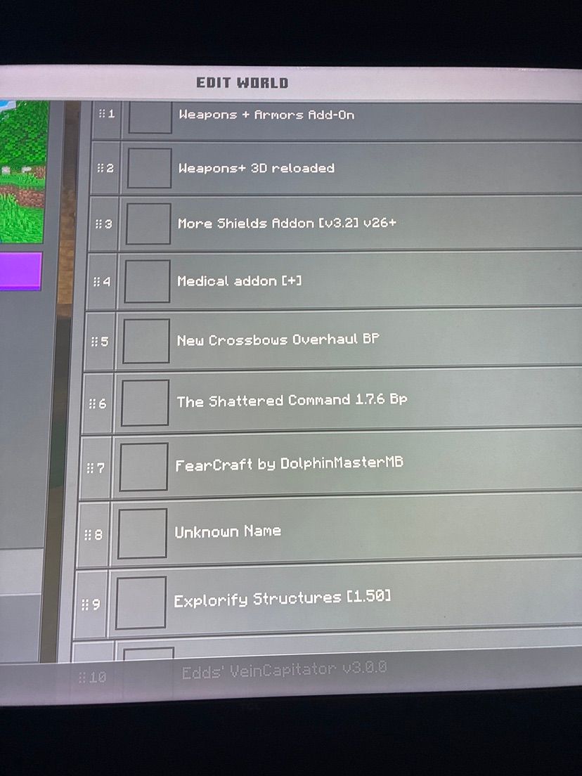 looking for people to play on my Minecraft realm￼