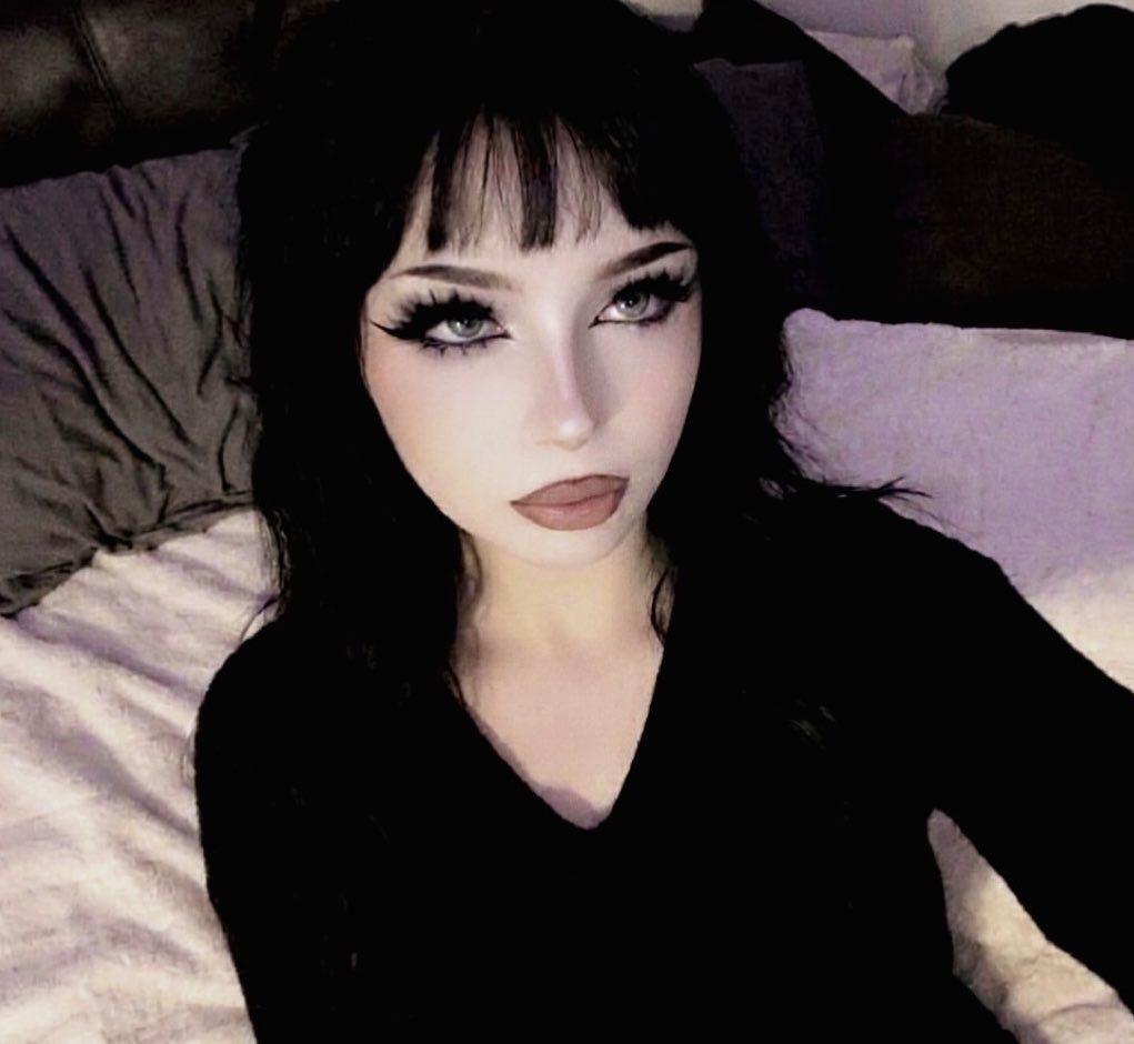 stop staring... say hi instead ♡