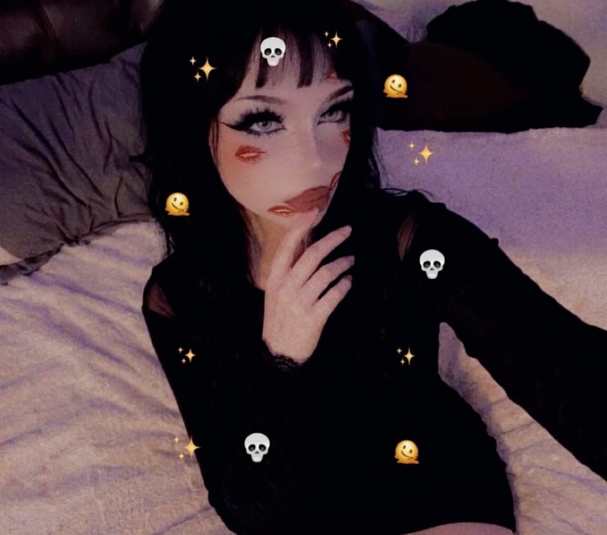 maybe this caught your eye ♡