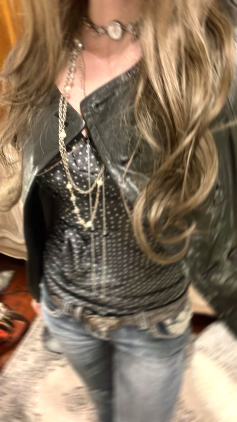 another outfit<3