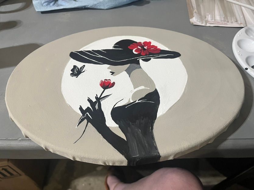 Taking orders!! Msg me!
also i painted this🥹