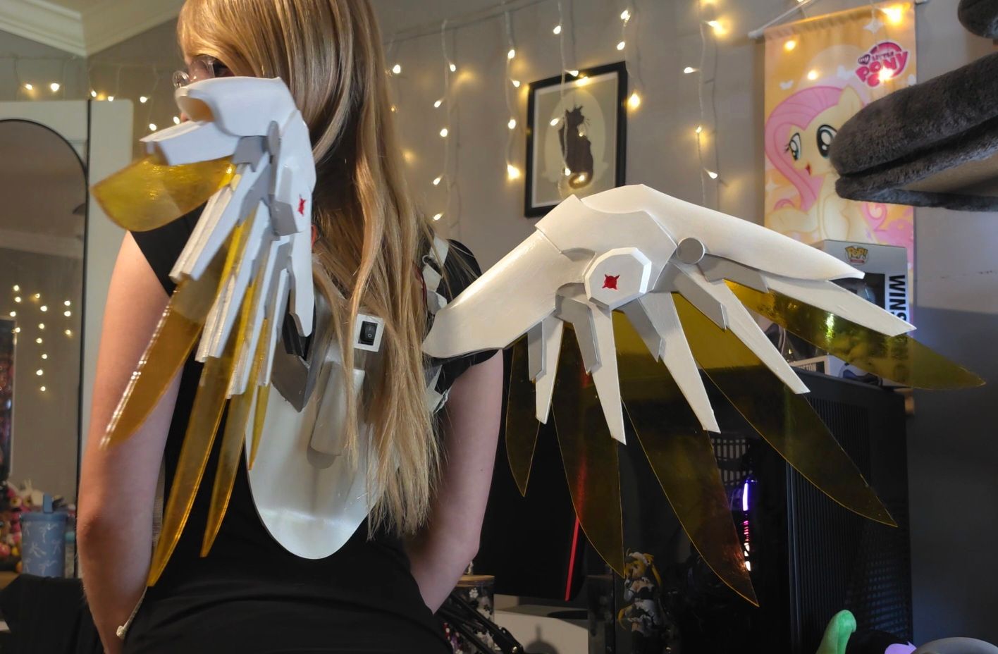qp?! + mercy wings! ✨️🪽