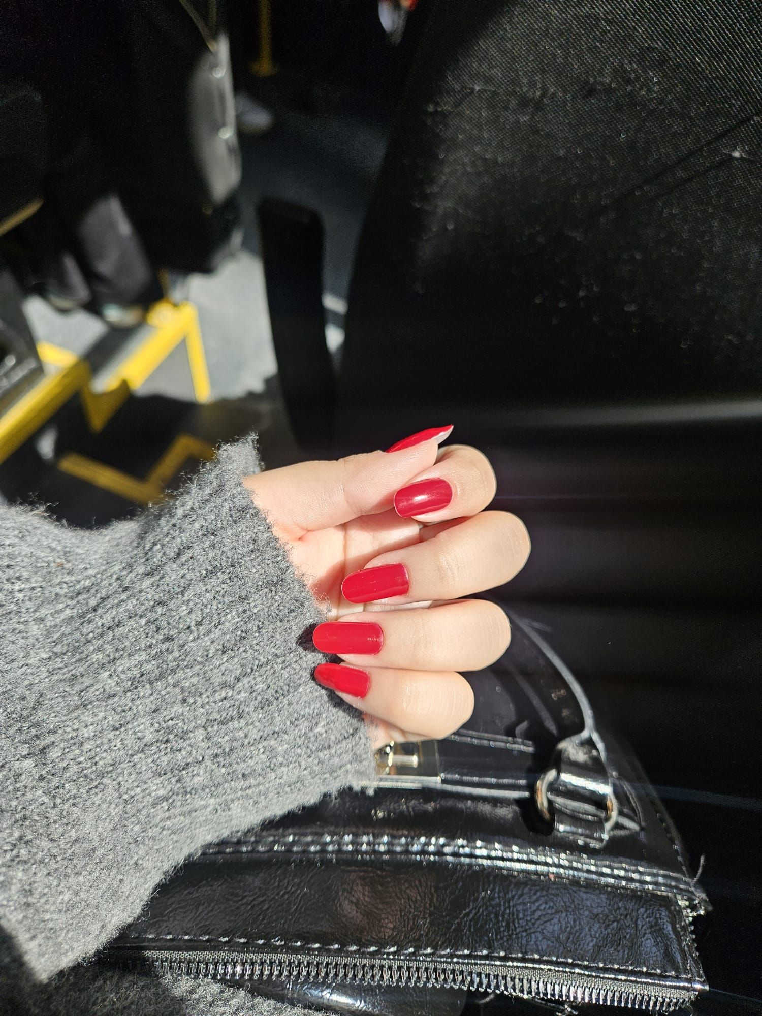 Red nails ˚˖𓍢ִ໋❀