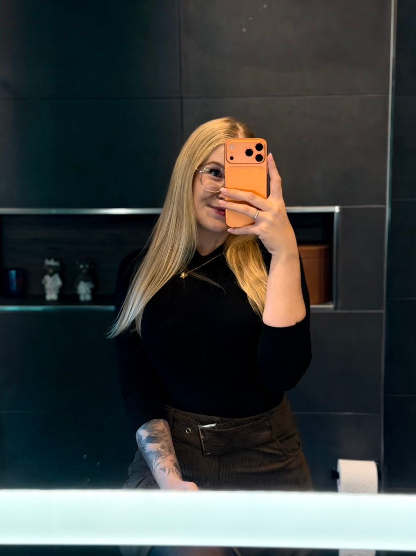 :33