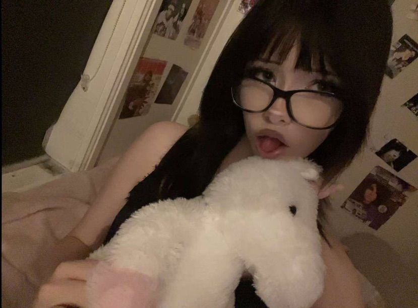:3