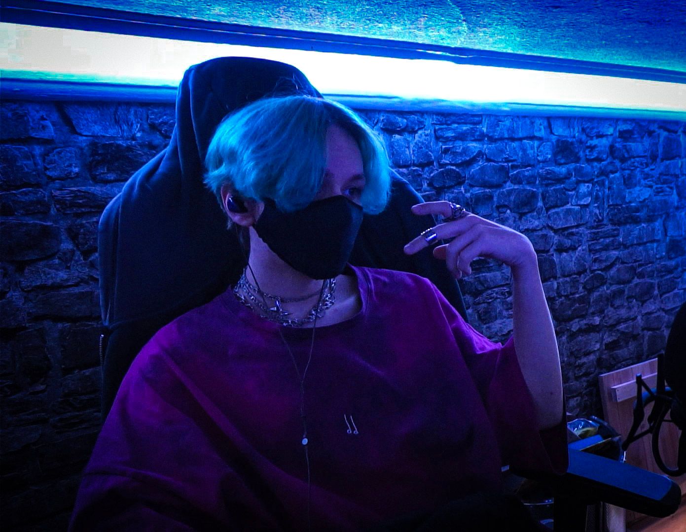 Looking for a duo?
