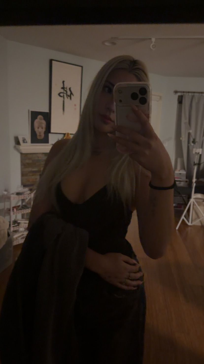 hihi avail for calls!