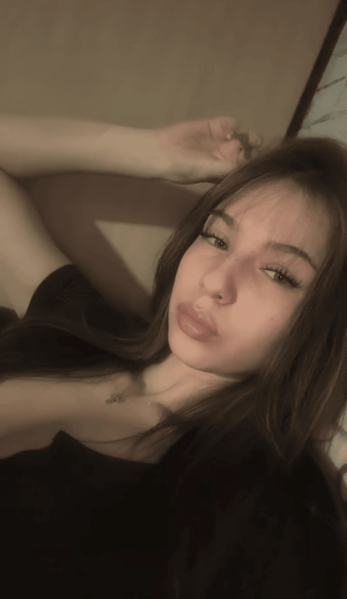 come chat with me hehe