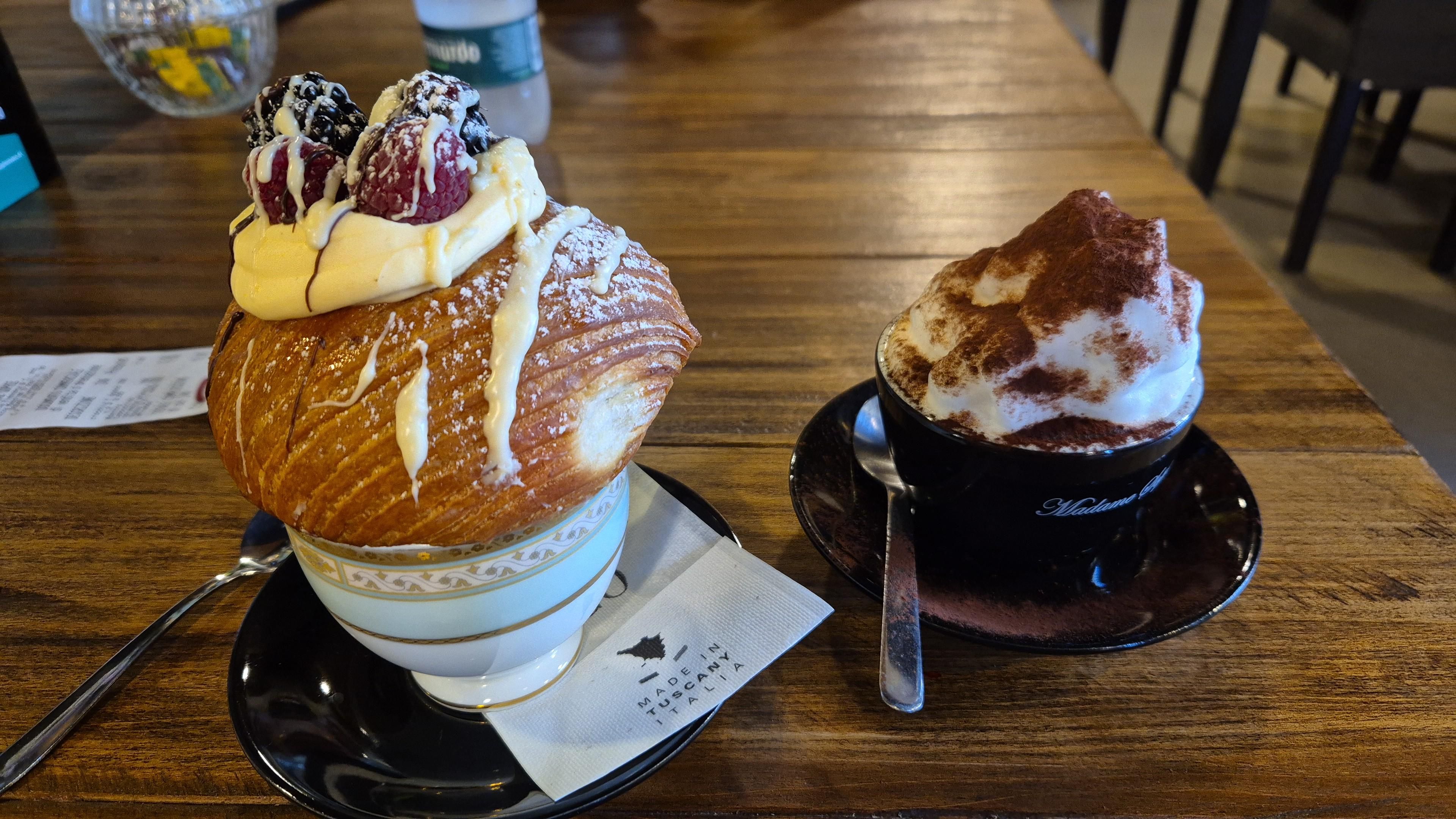 Currently accepting happiness  in pastry form <3