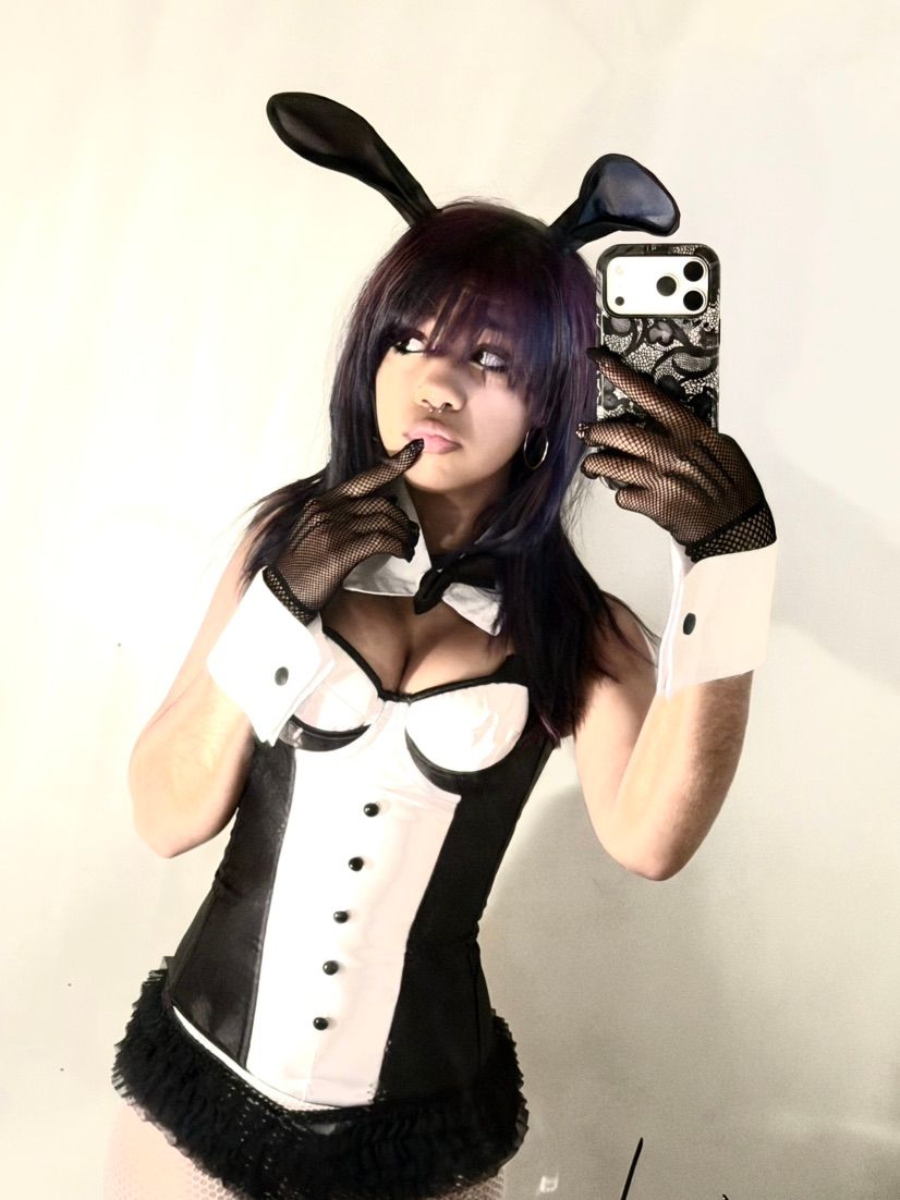 My halloween costume! 🐰