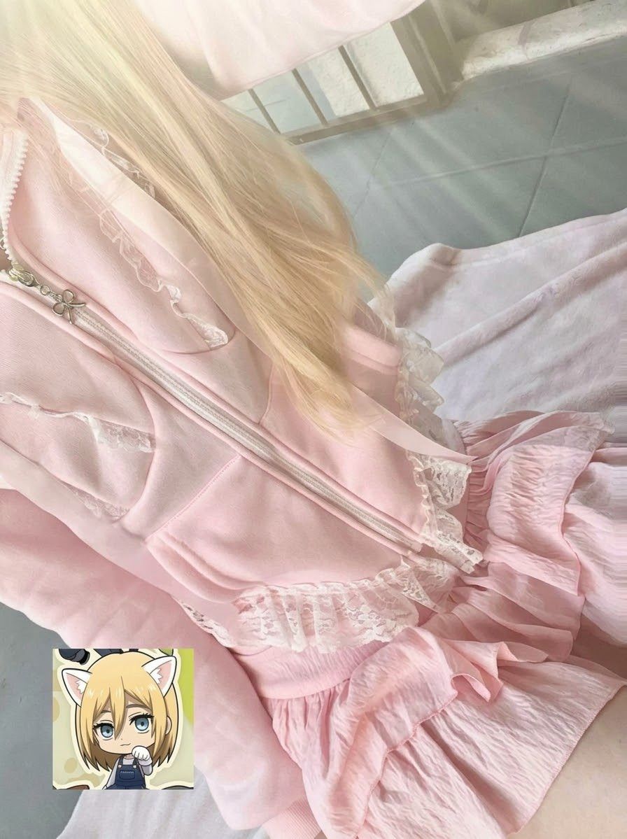:3