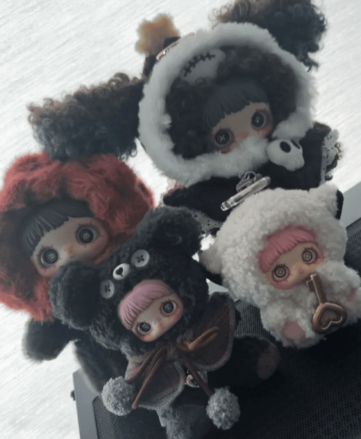 aweee ><