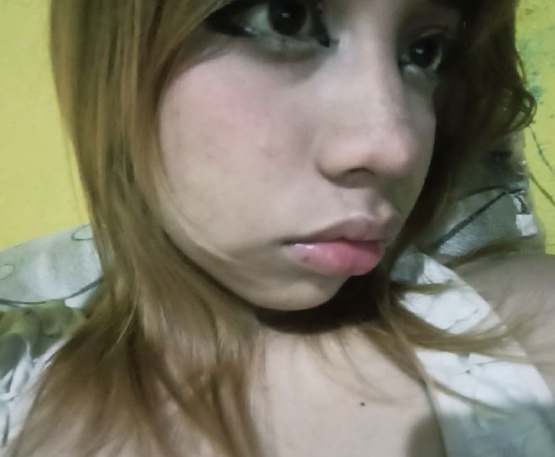 Ready to play Roblox with you.