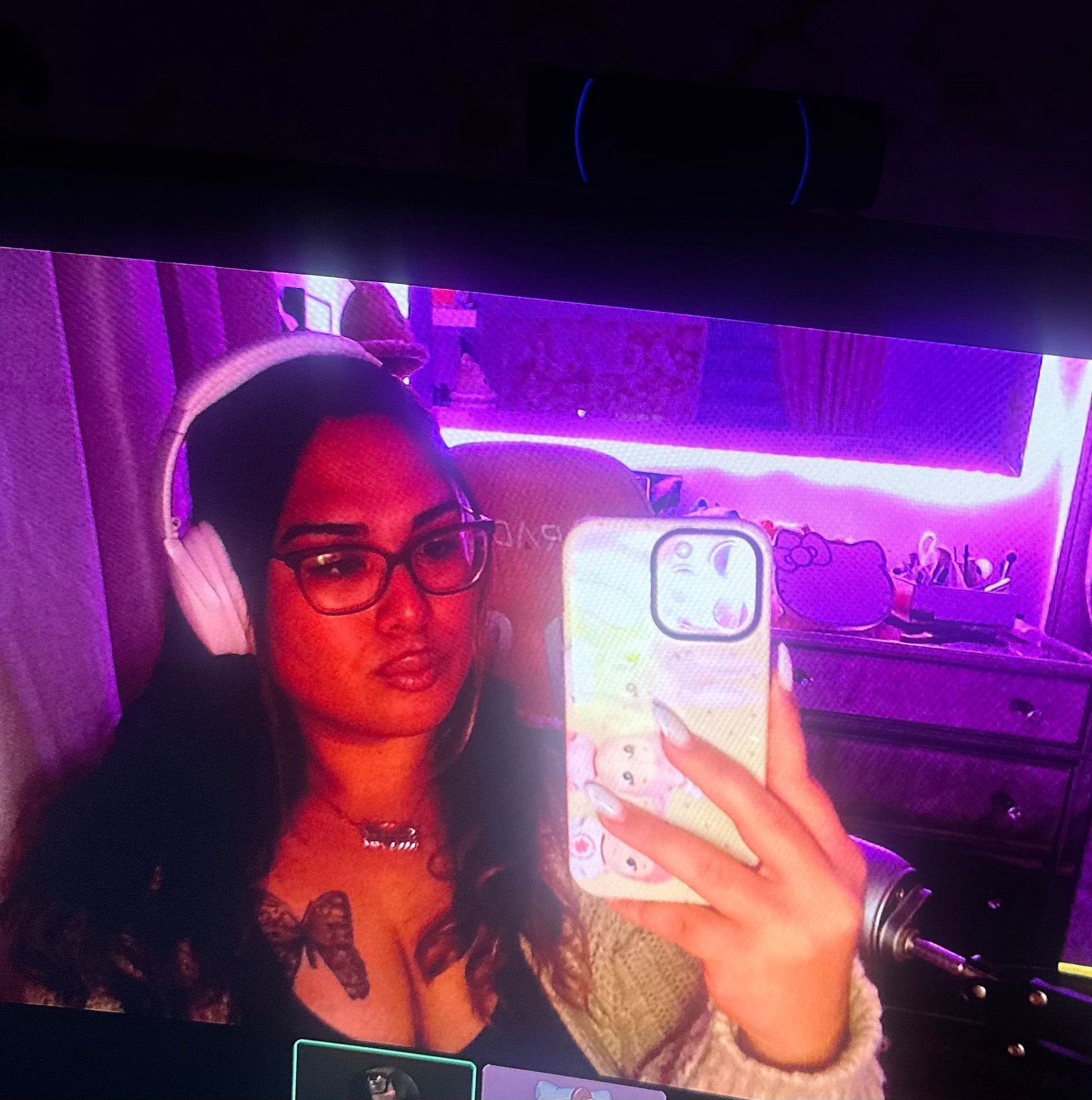 Video Call? I'm Available! Keep Me Company <3