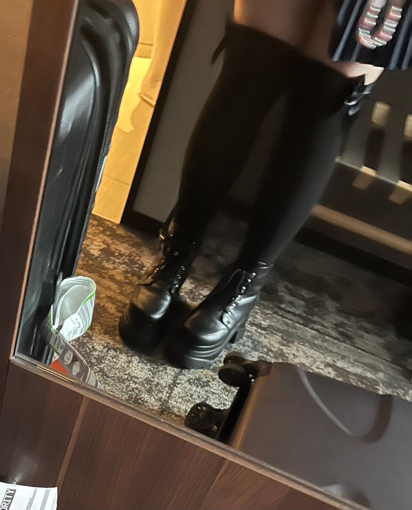 dm me🎀
