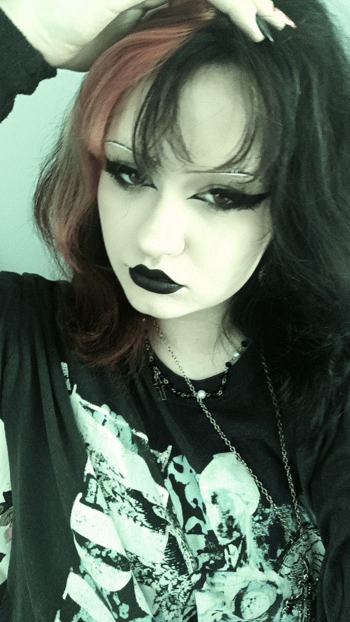 kinda missing my red hair atm ⋆⭒˚.⋆