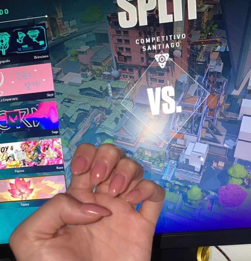 reto jugar con uñas
