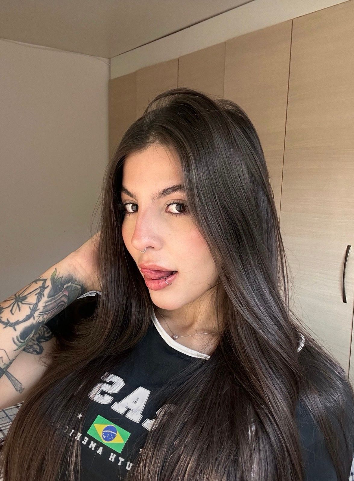 Dm