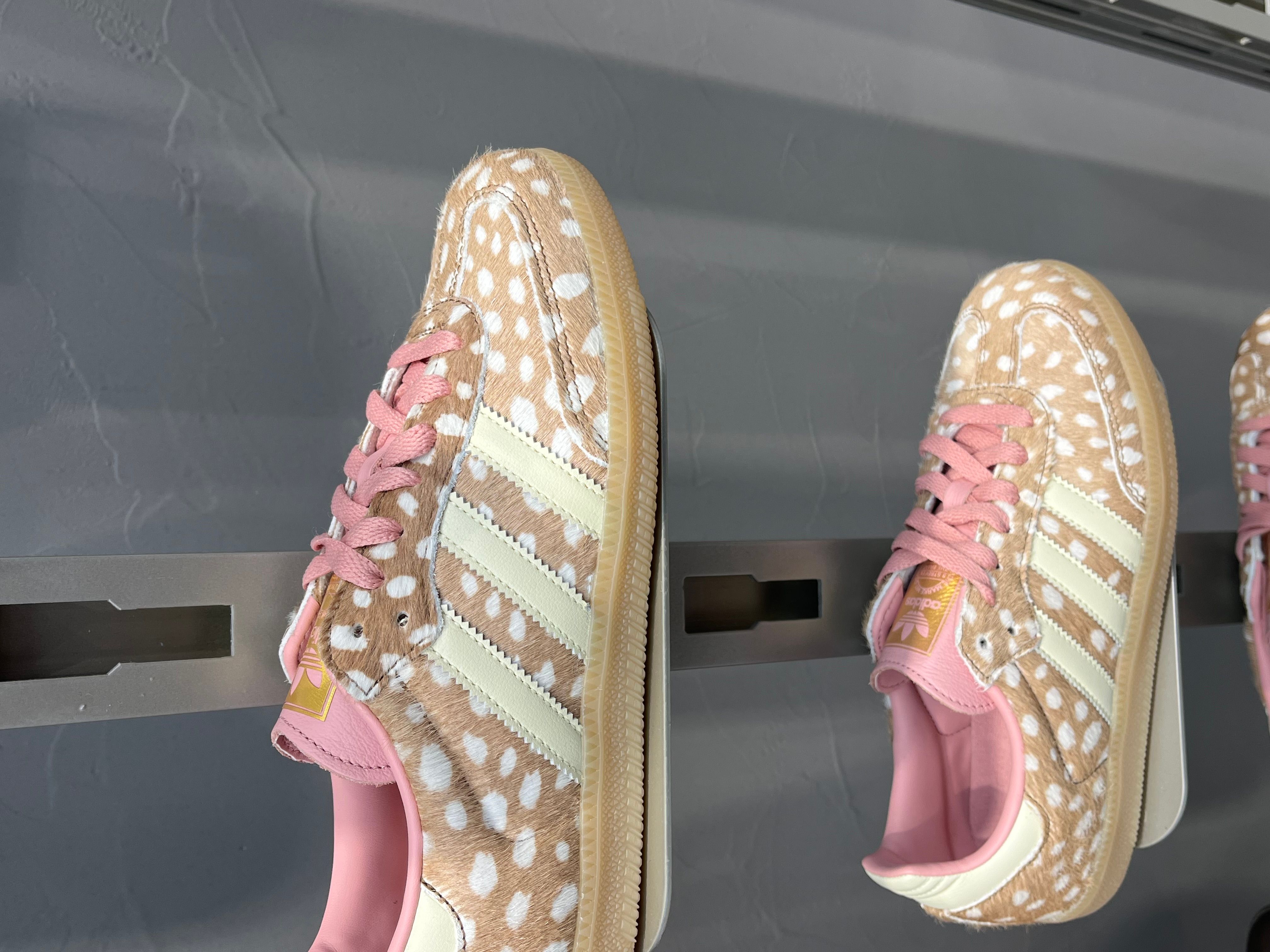 shoes shopping……