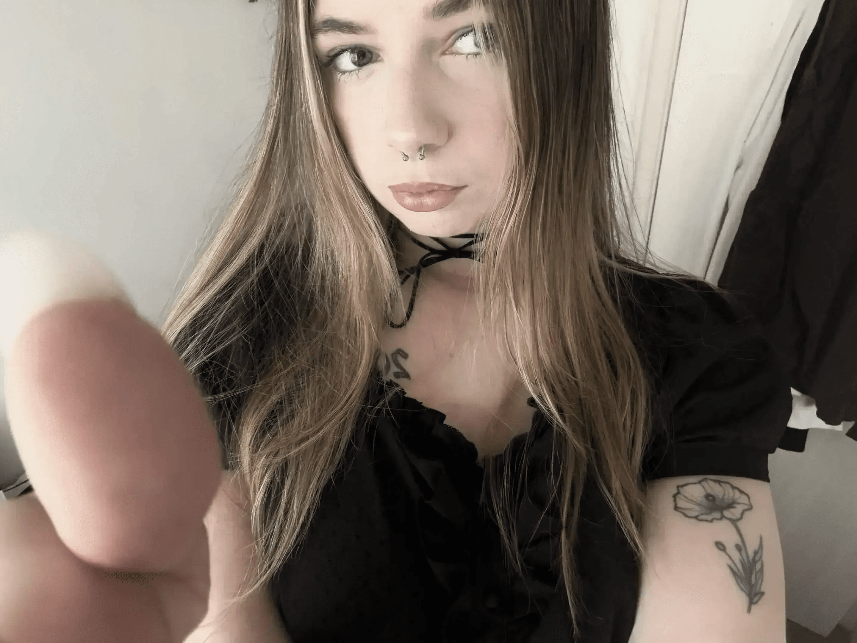 pictures + texting <3