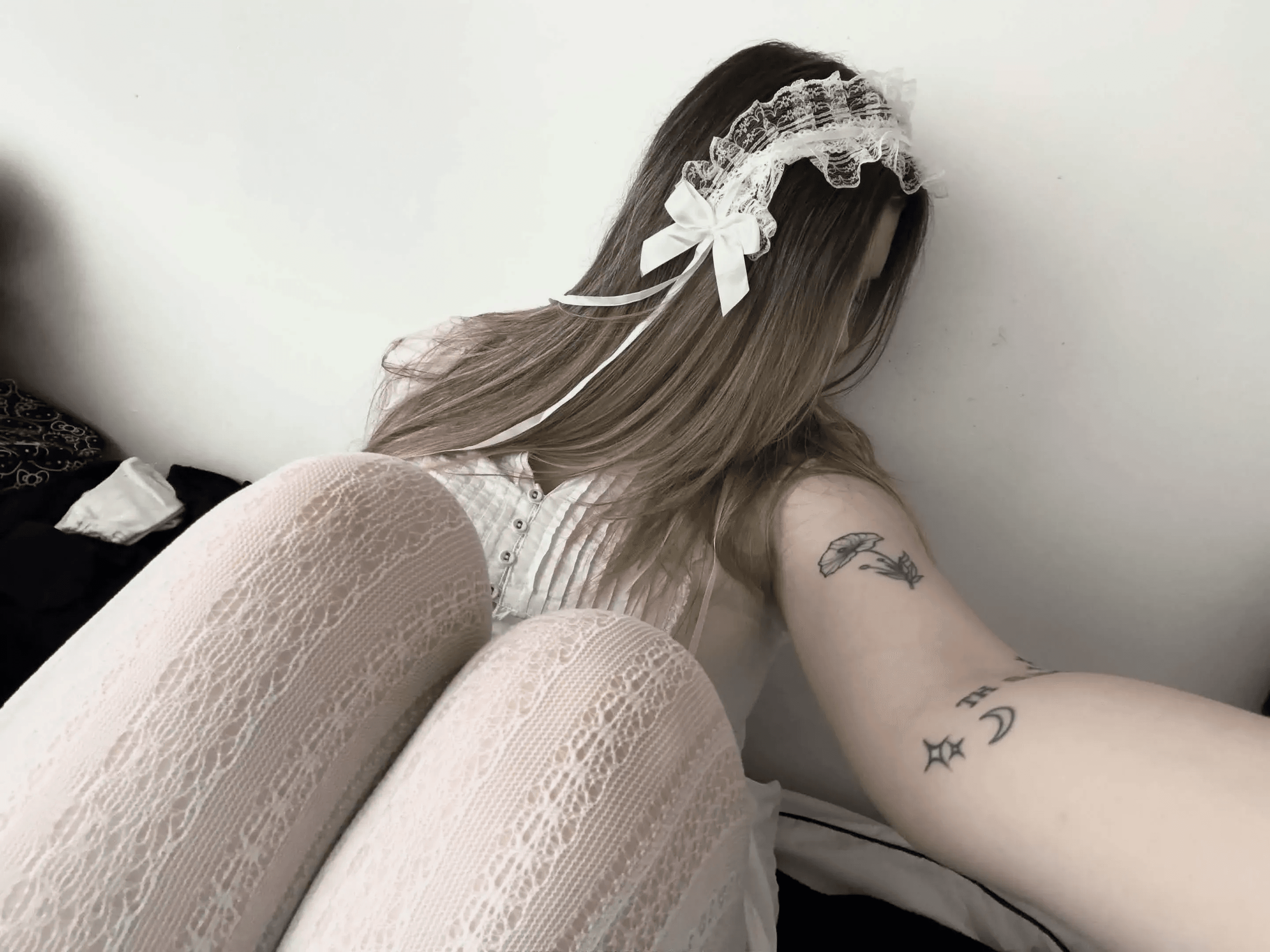 games, chatting, pics <3