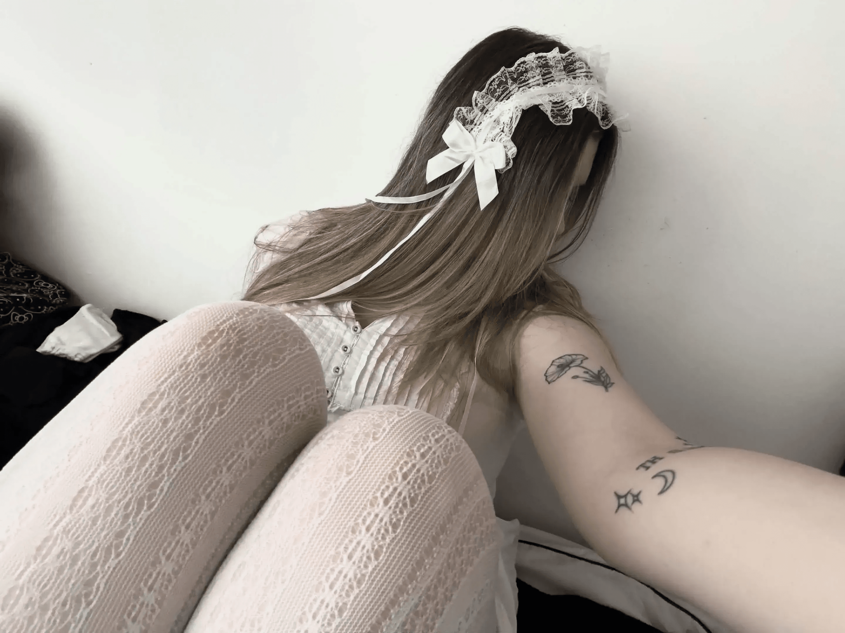 games, chatting, pics <3