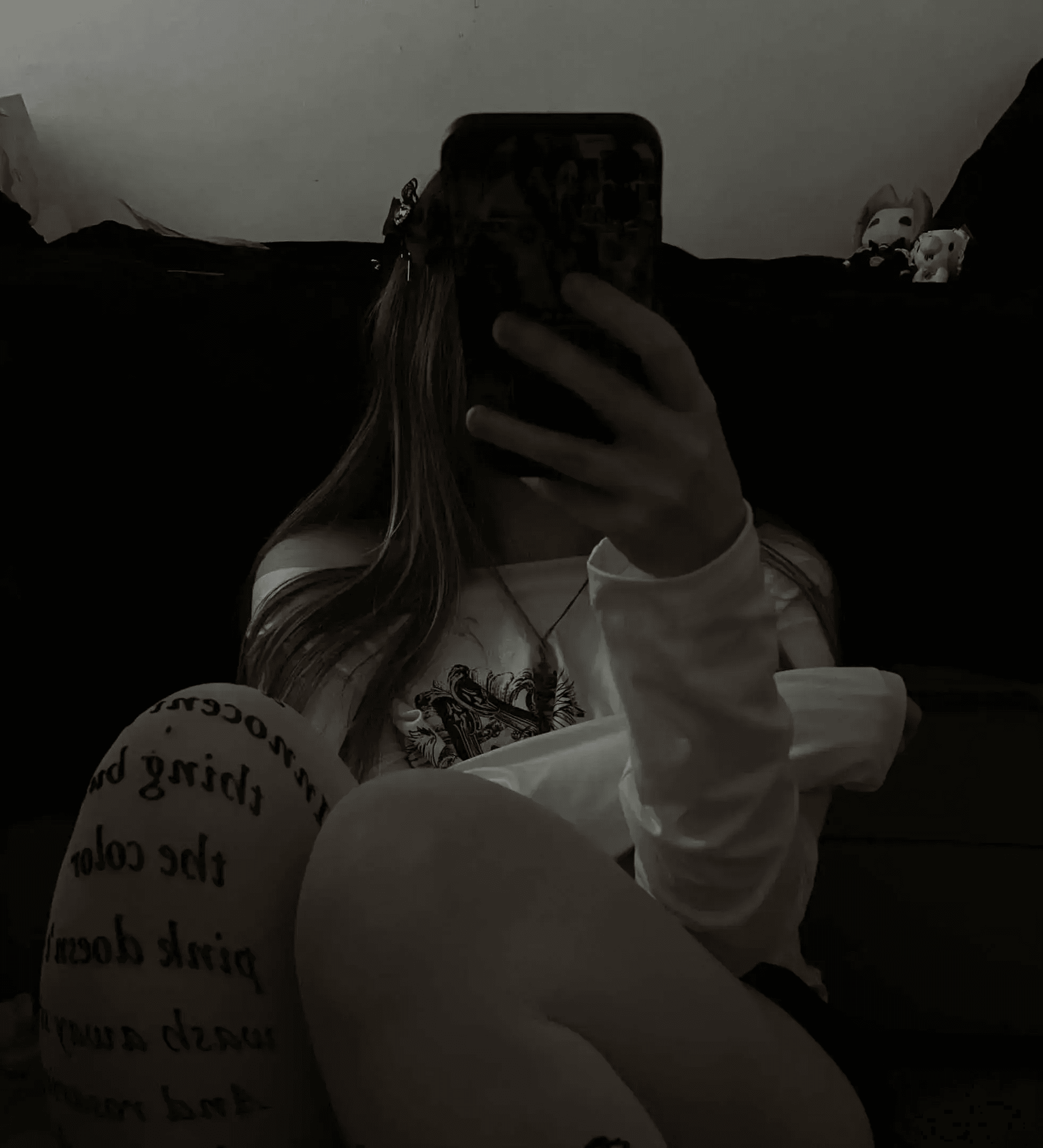 games, chatting, pics <3