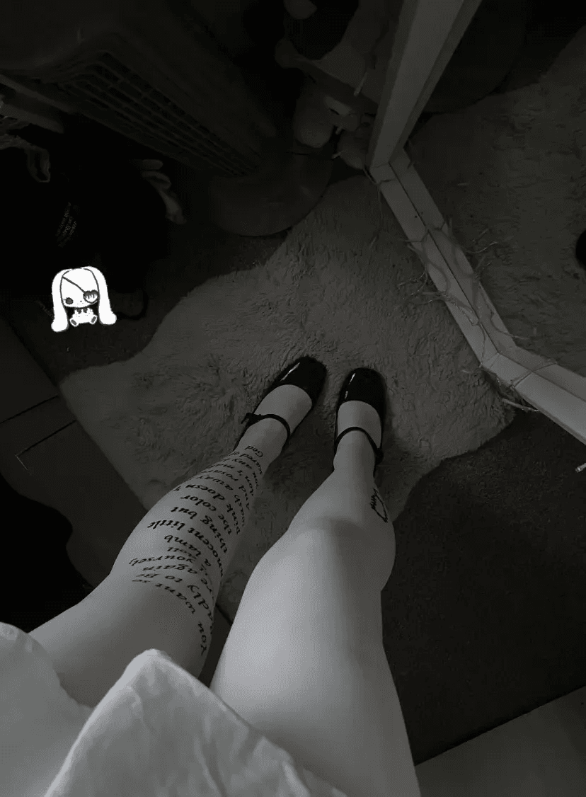 game, chatting, pics <3