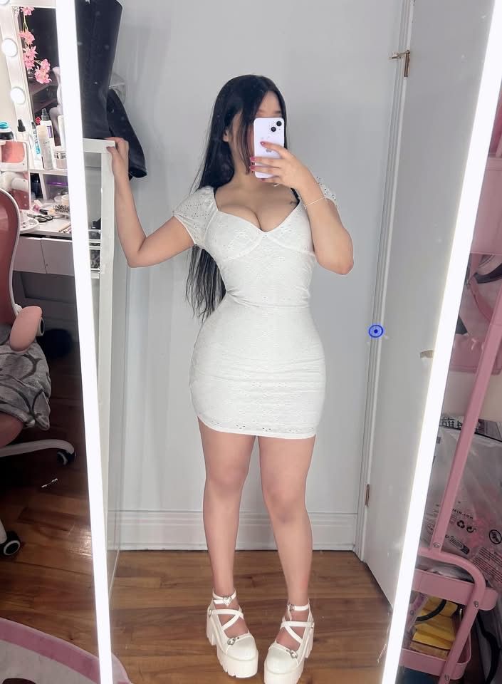 like my dress?>_<