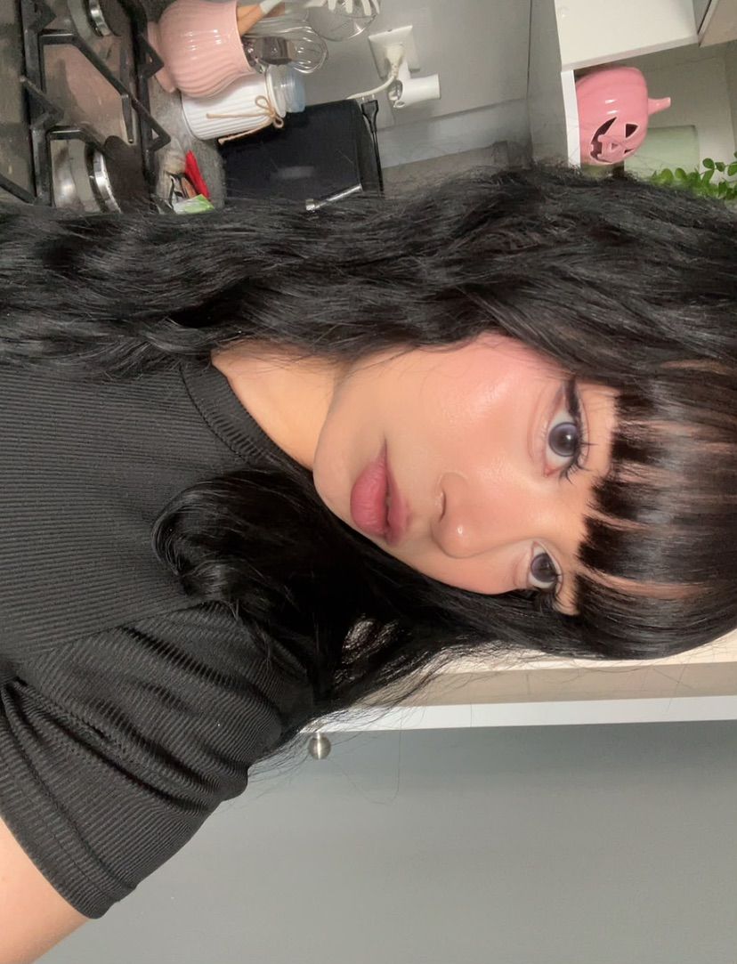 Available💞
