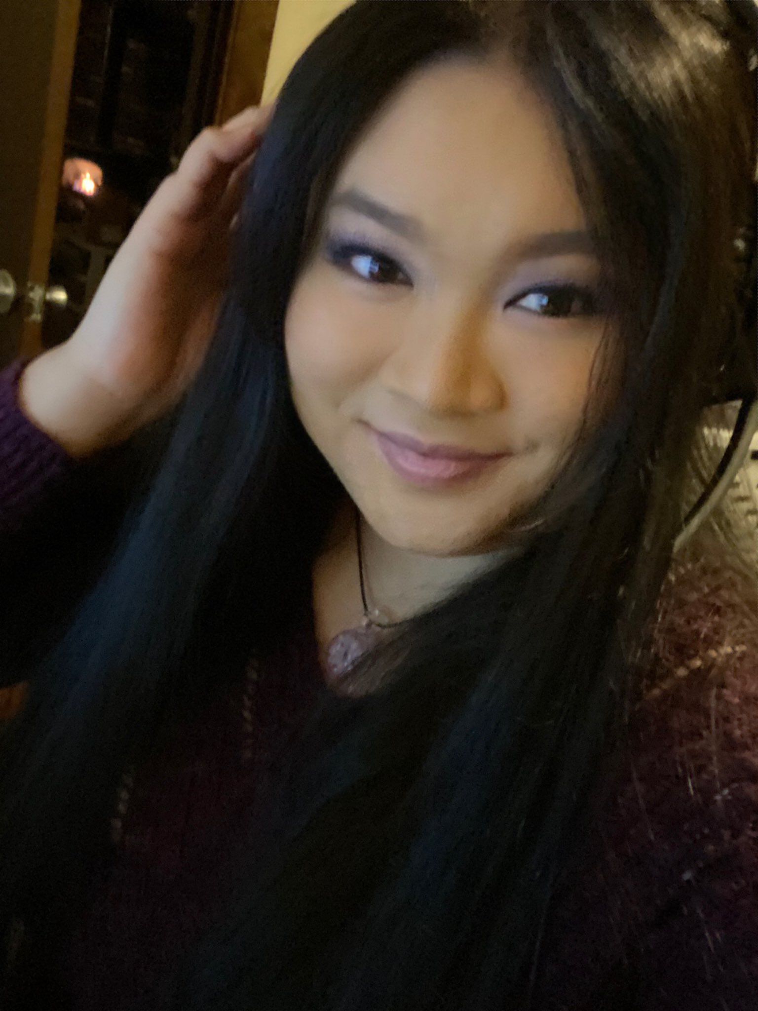 Waiting for you to message me :3