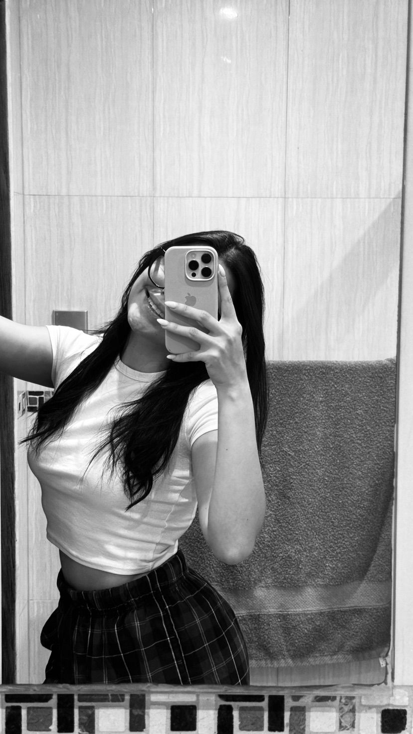 hii text me im back