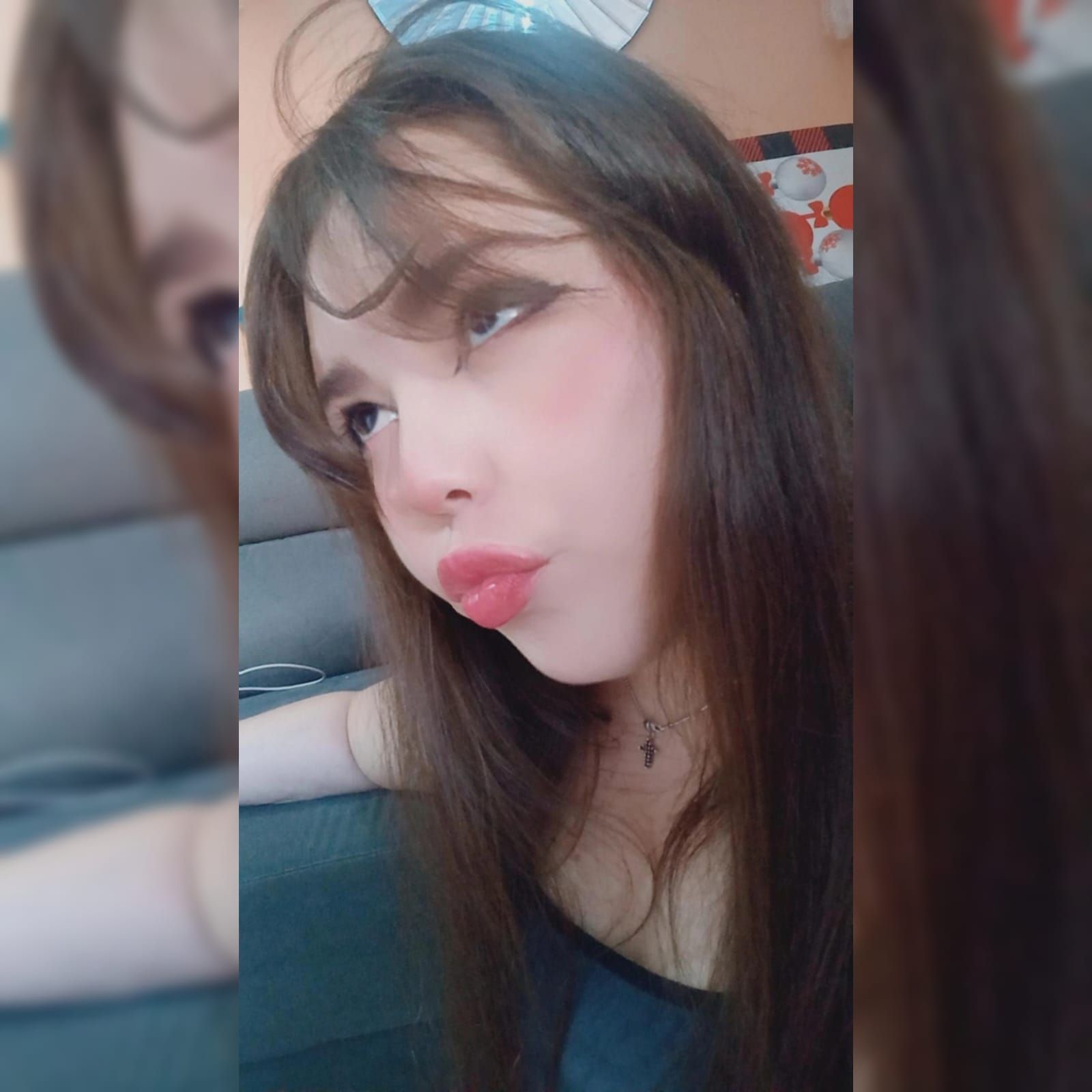 Hi